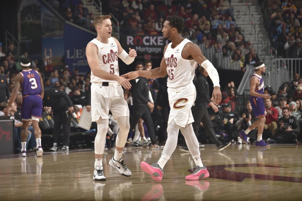 的政策在吸 的政策在吸