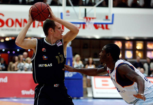 球队核心球 球队核心球