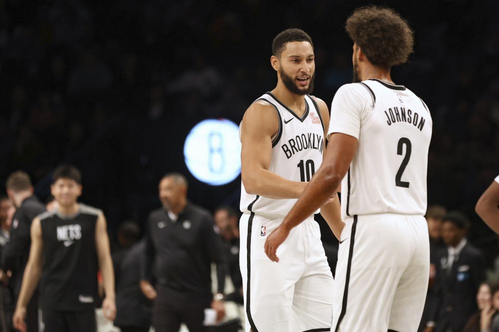 犯下更多的 犯下更多的